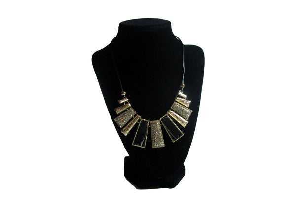 Black and Gold Necklace - Envee Styles Boutique